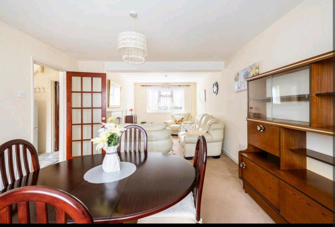 London Stratford Holiday Home מראה חיצוני תמונה